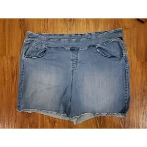 Belle by Kim Gravel Shorts size 32w Rinse Wash Belle 7 Short